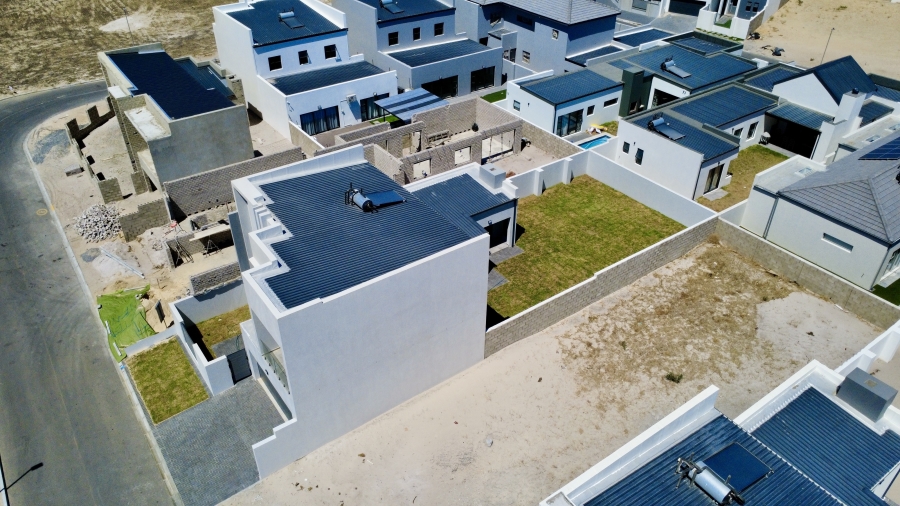 4 Bedroom Property for Sale in Sandown Western Cape